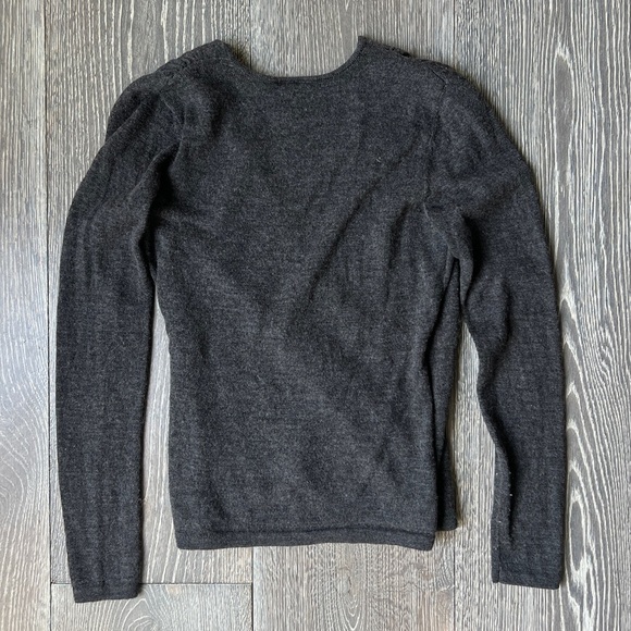 Ann Taylor Faux Wrap pullover V-neck sweater. Gray size XS - Picture 2 of 8